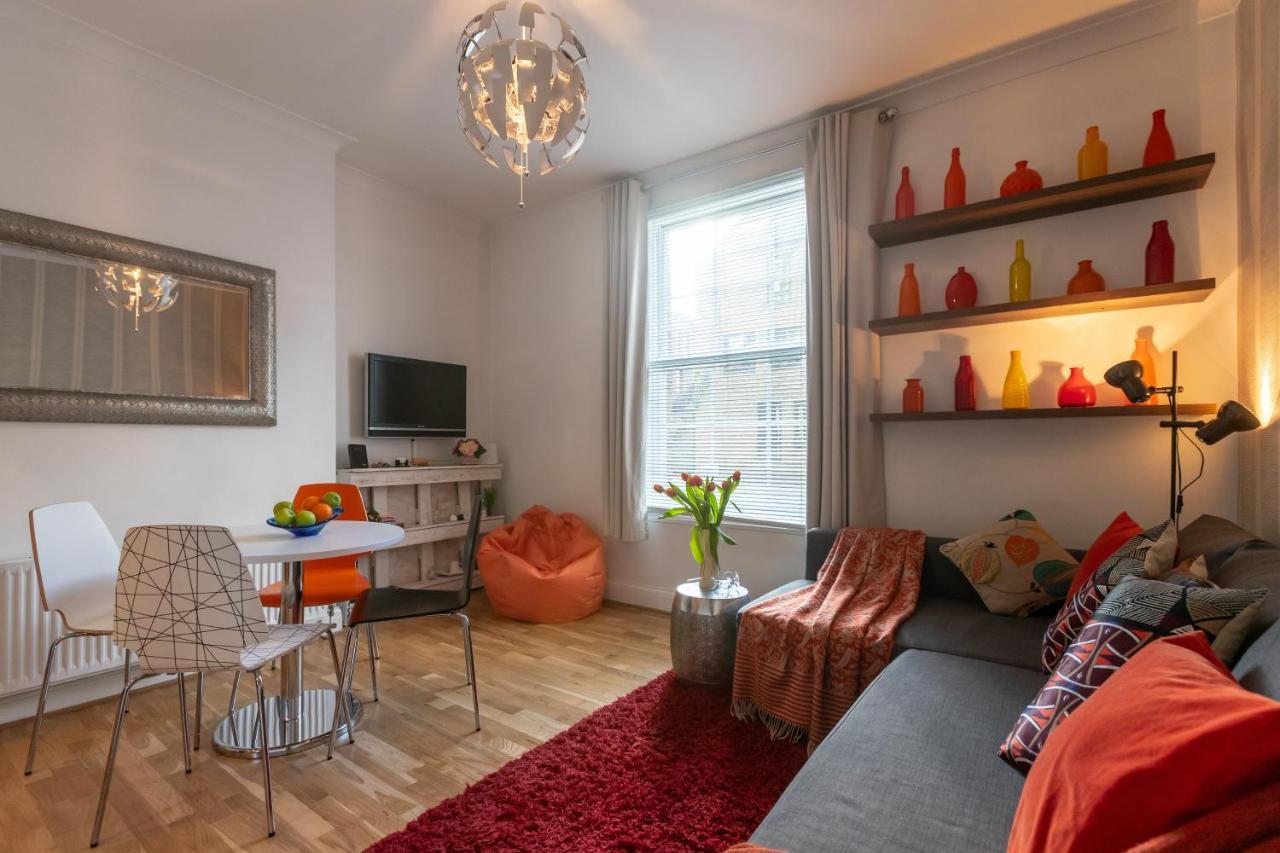 לונדון The Wanderlust - 1 Bedroom Apartment L Sleeps 4 With Sofa Bed L Prime Location Plus Free Wifi L Perfect For Business & Leisure Travelers L 15Percent Off Weekly & 20Percent Off Monthly Stays! מראה חיצוני תמונה